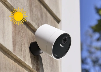 Avoid mounting the camera in direct sunlight